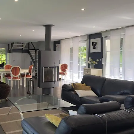 Holiday home L'echapee Belle Du Mont Lambert *