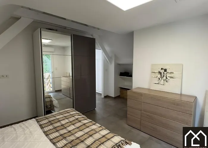 L'echapee Belle Du Mont Lambert Holiday home