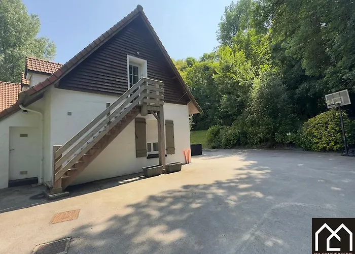 L'echapee Belle Du Mont Lambert